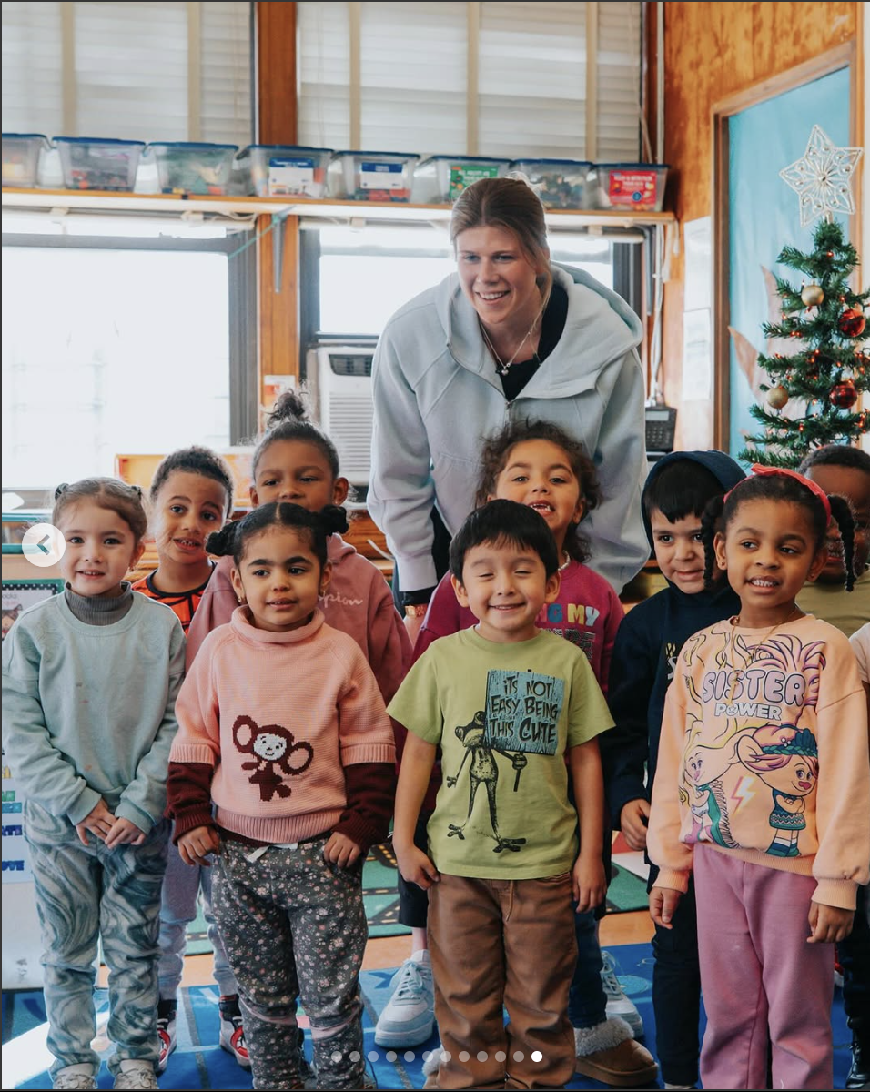 NY Sirens goalie, Abbey Levy visited her mother's preschool class in the Bronx to ask the kids to help her decorate her helmet.